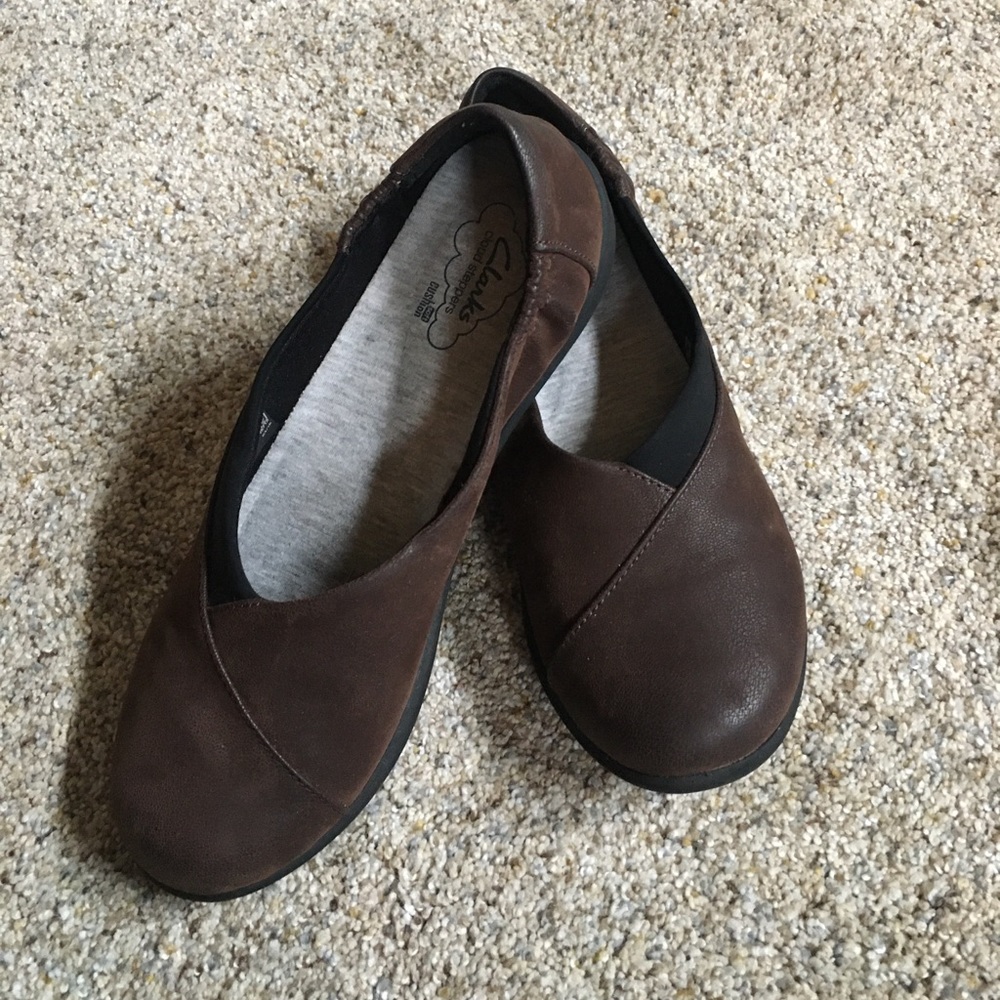 Clarks Cloud Steppers Brown/Black Comfort Shoes. - Picture 2 of 7